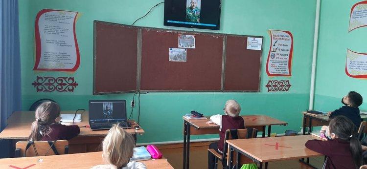 Онлайн-встреча учащихся 4 "Г" класса с ветераном Афганской войны Самохваловым Виталием