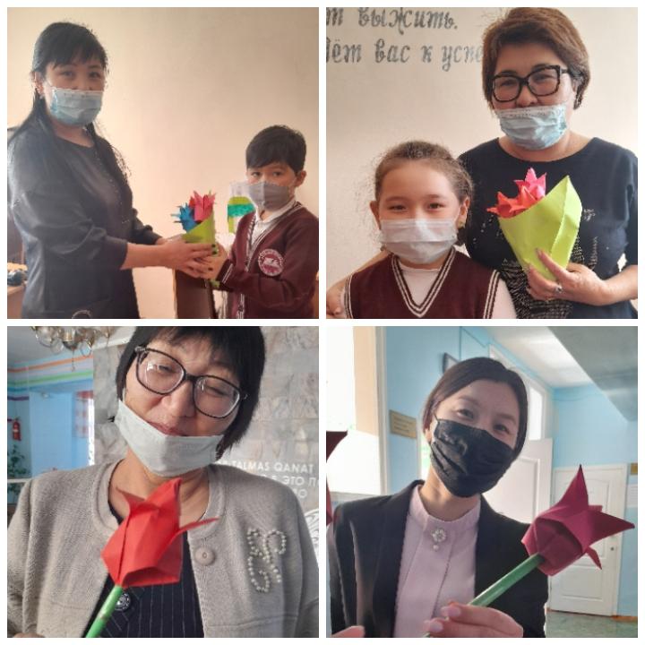 "Қызғалдақ күні" 2 "А" сынып оқушылары өз қолдарымен қағаздан қызғалдақ жасап, мұғалімдерге табыстады