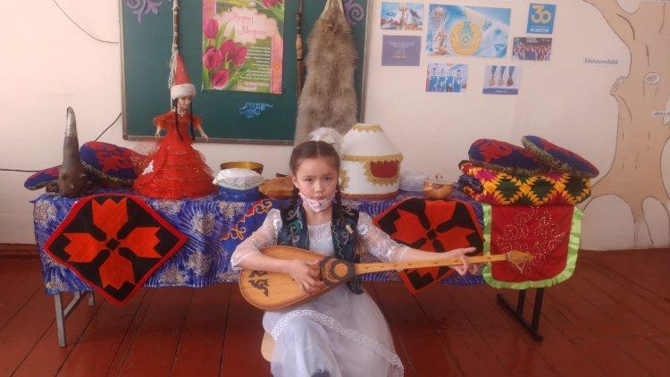 Постановка национальных игр на классном часу, 2 "Г" класс